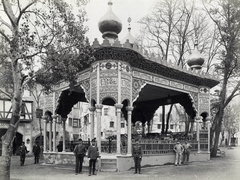 Magyarország, Városliget, Budapest XIV., "Millenniumi kiállítás: Zenepavilon. A felvétel 1896-ban készült." A kép forrását kérjük így adja meg: Fortepan / Budapest Főváros Levéltára. Levéltári jelzet: HU.BFL.XV.19.d.1.09.118, 1900, Budapest Főváros Levéltára / Klösz György fényképei, Klösz György, Budapest, Ezredéves Országos Kiállítás, zenepavilon, Fortepan #82776