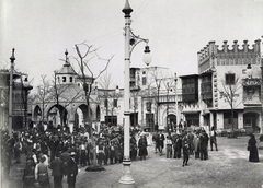 Magyarország, Városliget, Budapest XIV., "Millenniumi kiállítás: Az Ős-Budavár mulatókoplexum megnyitója. A felvétel 1896-ban készült." A kép forrását kérjük így adja meg: Fortepan / Budapest Főváros Levéltára. Levéltári jelzet: HU.BFL.XV.19.d.1.09.139, 1900, Budapest Főváros Levéltára / Klösz György fényképei, Klösz György, pezsgő, Budapest, Ezredéves Országos Kiállítás, Fortepan #82796