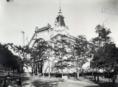 Magyarország, Városliget, Budapest XIV., "Millenniumi kiállítás: A 10.000 m2-es nagy gépcsarnok épülete. A felvétel 1896-ban készült." A kép forrását kérjük így adja meg: Fortepan / Budapest Főváros Levéltára. Levéltári jelzet: HU.BFL.XV.19.d.1.10.056, 1900, Budapest Főváros Levéltára / Klösz György fényképei, Klösz György, Budapest, Ezredéves Országos Kiállítás, Fortepan #82898