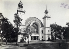 Magyarország, Városliget, Budapest XIV., "Millenniumi kiállítás: MÁV Gépgyára és Diósgyőri Magyar Királyi Vas-és Acélgyár. A felvétel 1896-ban készült." A kép forrását kérjük így adja meg: Fortepan / Budapest Főváros Levéltára. Levéltári jelzet: HU.BFL.XV.19.d.1.10.060, 1900, Budapest Főváros Levéltára / Klösz György fényképei, Klösz György, Budapest, Ezredéves Országos Kiállítás, Fortepan #82902