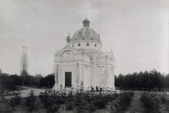 Hungary, Szentegát, a Biedermann-család mauzóleuma. A felvétel 1895-1899 között készült. A kép forrását kérjük így adja meg: Fortepan / Budapest Főváros Levéltára. Levéltári jelzet: HU.BFL.XV.19.d.1.13.058, 1900, Budapest Főváros Levéltára / Klösz György fényképei, Klösz György, mausoleum, Fortepan #83569