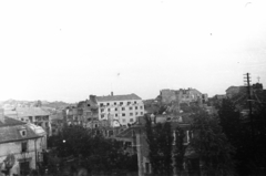 Magyarország, Budapest XII., kilátás a Tóth Lőrinc utca irányából a Németvölgyi út házsora felé, előtérben az Istenhegyi út 7/a., 1945, Ebner, háborús kár, épületkár, Budapest, Fortepan #83616