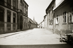 Hungary, Sopron, Jégverem, háttérben a Szent János-templom., 1939, Ebner, street view, Fortepan #83624