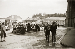 Hungary, Eger, Dobó István (Kossuth) tér, Dobó István szobra (Stróbl Alajos, 1907.)., 1939, Ebner, market, square, sculptural group, István Dobó-portrayal, Fortepan #83640