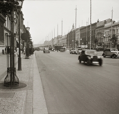 Németország, Berlin, Unter den Linden, a távolban a városháza tornya látszik., 1937, Ebner, automobil, Fortepan #83841