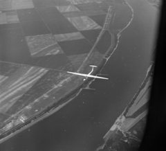 Hungary, légifotó, a Duna Sződligetnél., 1971, MHSZ, aerial photo, airplane, Polish brand, sailplane, Fortepan #84550