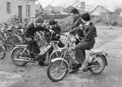 1980, MHSZ, kerékpár, robogó, Jawa-márka, Jawa Babetta, segédmotor, Fortepan #84608