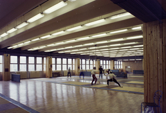 Magyarország, Budapest XIV., Istvánmezei út 3-5. a Nemzeti Sportcsarnok (később Gerevich Aladár Nemzeti Sportcsarnok) vívóterme., 1975, Kádas Tibor, színes, vívás, sportcsarnok, Budapest, Fortepan #85412