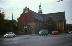 Dánia, Koppenhága, Holmens Kanal, szemben a Holmens Kirke., 1966, Lőw Miklós, színes, Volkswagen-márka, reneszánsz, Volkswagen Bogár, Volkswagen Typ2, Volkswagen Transporter 1, Leonhard Blasius-terv, Fortepan #85595