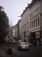 Dánia, Koppenhága, Amagertorv, háttérben a Nikolaj Kirke tornya., 1966, Lőw Miklós, színes, templomtorony, kézikocsi, Fortepan #85603