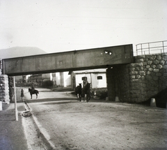 Szlovénia, Nova Gorica, Solkan (ekkor önálló, ma a város része), Cesta IX. korpusa, vasúti felüljáró., 1915, Schmidt Albin, háborús kár, felüljáró, Fortepan #85986