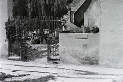 Hungary, Tabán, Budapest I., 1912, Schmidt Albin, yard, gate, Budapest, Fortepan #86066