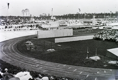 Németország, Berlin, a Deutsches Stadion megnyitó ünnepsége 1913. június 8-án., 1913, Schmidt Albin, zászló, ünnepség, stadion, megnyitó ünnepség, Otto March-terv, Fortepan #86192