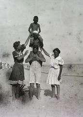 1910, Schmidt Albin, beach, bathing suit, toy, sitting on the shoulders, human pyramid, Fortepan #86252