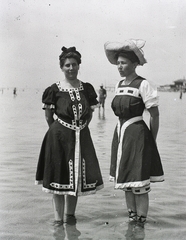 Italy, Grado, Strand., 1910, Schmidt Albin, bathing suit, Fortepan #86277