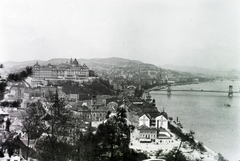 Hungary, Budapest I., kilátás a Gellérthegyről a Királyi Palota (később Budavári Palota) és a Széchenyi Lánchíd felé., 1907, Schmidt Albin, bridge, label, picture, castle, Danube, Budapest, suspension bridge, Saint Gerard-portrayal, William Tierney Clark-design, Fortepan #86303