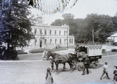 Ausztria, Tarcsafürdő, Sétatér, Batthyány szálló., 1905, Magyar Földrajzi Múzeum / Erdélyi Mór cége, lovaskocsi, Fortepan #86443