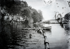 Magyarország, Lillafüred, Miskolc, Hámori-tó., 1930, Magyar Földrajzi Múzeum / Erdélyi Mór cége, strand, szabadidő, fürdőruha, fürdőzés, csónak, mentőöv, Fortepan #86470