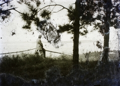 Hungary, Balatonföldvár, sétány a fennsíkon., 1930, Magyar Földrajzi Múzeum / Erdélyi Mór cége, damaged photo, Lake Balaton, Fortepan #86488