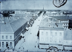 Hungary, Debrecen, előtérben a Piac utca, balra a Városháza, szemben a Kossuth utca végén a Verestemplom., 1908, Magyar Földrajzi Múzeum / Erdélyi Mór cége, church, street view, public building, Fortepan #86509