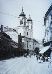 Hungary, Székesfehérvár, Fő (Nádor) utca, szemben a Nepomuki Szent János-templom és rendház., 1903, Magyar Földrajzi Múzeum / Erdélyi Mór cége, church, street view, Baroque-style, Catholic Church, Paul Hatzinger-design, bicycle, Fortepan #86592