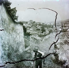 Hungary, Tabán, Budapest I., 1910, Magyar Földrajzi Múzeum / Erdélyi Mór cége, dog, roof, picture, kid, damaged photo, Budapest, Fortepan #86731