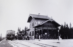 Szlovákia,Magas-Tátra, Csorbatói Fogaskerekű Vasút, Csorbató állomás., 1906, Magyar Földrajzi Múzeum / Erdélyi Mór cége, vasútállomás, fogaskerekű vasút, Tátra hegység, Fortepan #86828