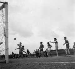 Magyarország, Gödöllő, Páter Károly utcai egyetemi sporttelep. MEDOSZ sportnap a Gödöllői EAC rendezésében., 1971, Urbán Tamás, labdarúgás, Fortepan #87366