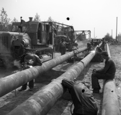 Hungary, Zsámbok, a Barátság II. kőolajvezeték építése, a röntgennel kimutatott hibák kijavítása., 1972, Urbán Tamás, Fortepan #87703