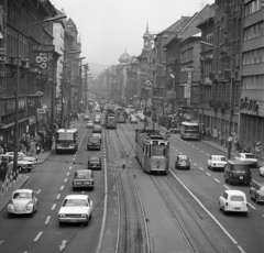 Hungary, Budapest VIII.,Budapest VII., Rákóczi út a Baross tér felől nézve., 1972, Urbán Tamás, Ikarus-brand, tram, neon sign, Budapest, public transport line number, bus, Ikarus 620, Ganz UV tramway, Fortepan #87795