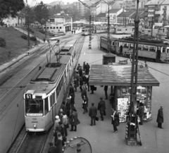 Hungary, Budapest II., Széll Kálmán (Moszkva) tér., 1972, Urbán Tamás, tram, Budapest, public transport line number, newsstand, Fortepan #87866