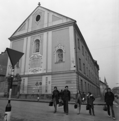 Hungary, Eger, Széchenyi István (Széchenyi) utca, Dobó István Gimnázium (Jezsuita kollégium)., 1972, Urbán Tamás, Baroque-style, Fortepan #87918