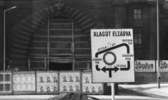 Hungary, Budapest I., Clark Ádám tér, az Alagút bejárata., 1973, Urbán Tamás, tunnel, Budapest, Fortepan #88016