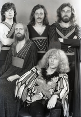 Hungary, Omega együttes: Debreczeni Ferenc, Mihály Tamás, Molnár György, elöl Benkő László és Kóbor János., 1976, Urbán Tamás, celebrity, band, Fortepan #88424