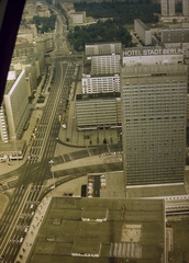 Germany, Berlin, Kelet-Berlin, Alexanderplatz, Karl Liebknecht-Strasse, a TV toronyból., 1978, Fortepan, colorful, hotel, picture, GDR, high-rise building, East-Berlin, Roland Korn-design, Heinz Scharlipp-design, Hans-Erich Bogatzky-design, Hans Erich Bogatzky-design, bird's eye view, Fortepan #8851