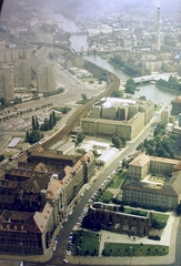 Germany, Berlin, Kelet-Berlin a Spree, Jannowitz híd, háttérben Kreuzberg., 1978, Fortepan, railway, colorful, picture, GDR, East-Berlin, bird's eye view, Fortepan #8859