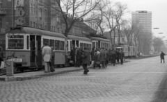 Hungary, Budapest XIII., Váci út, villamosmegálló a Forgách utcánál., 1976, Urbán Tamás, tram, tram stop, destination sign, Trailer car, Budapest, Fortepan #88918