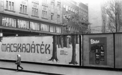 Magyarország, Budapest V., Váci utca, szemben a Régi posta utca házsora., 1974, Urbán Tamás, plakát, Budapest, Fortepan #89959