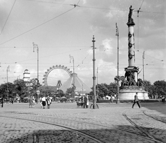 Ausztria, Bécs, Praterstern, jobbra a Tegetthoff-emlékmű (Carl Kundmann, 1886.), háttérben a Práter., 1935, Fortepan, óriáskerék, oszlop, vidámpark, Fortepan #9000