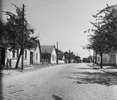 Magyarország, Dunabogdány, Kossuth Lajos út (11-es főút)., 1955, UVATERV, egy dunai hajóút, autóbusz, utcakép, Fortepan #91180