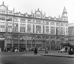 Magyarország, Budapest V., Ferenciek tere (Felszabadulás tér)., 1964, UVATERV, utcakép, palota, eklektikus építészet, Budapest, Henrik Schmahl-terv, Fortepan #9141