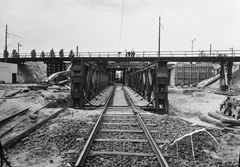 Magyarország, Budapest XIII.,Budapest IV., Béke utcai közúti aluljáró építkezése a Madridi utca irányából nézve., 1955, UVATERV, Budapest, építkezés, aluljáró, sínpálya, Fortepan #91485