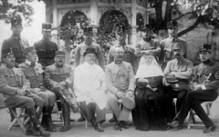 1915, Fortepan, religion, uniform, garden, tableau, nun, soldier, garden pavilion, sword, cross-legged sitting, leg over leg, Fortepan #9157