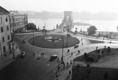 Hungary, Budapest I., Clark Ádám tér és a Széchenyi Lánchíd., 1954, UVATERV, ship, traffic, steamboat, automobile, Danube, fog, roundabout, Budapest, suspension bridge, SZOT Visegrád/Visegrád/Imre ship, William Tierney Clark-design, Fortepan #91632