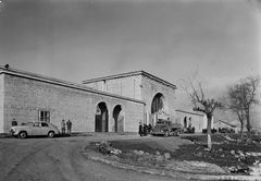 Magyarország, Hatvan, vasútállomás., 1956, UVATERV, teherautó, vasútállomás, GAZ M20 Pobjeda, Nagy Béla Zoltán-terv, Félix Vilmos-terv, Fortepan #91649