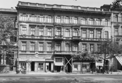 Magyarország, Budapest VIII., Múzeum körút 10., 1957, UVATERV, fodrászat, órás, Budapest, rádiójavítás, Fortepan #91891