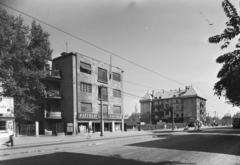 Hungary, Budapest XIV., Thököly út a Hermina (Május 1.) út irányából a Hungária körút felé nézve., 1954, UVATERV, sign-board, street view, tram, Patyolat shop, Budapest, Fortepan #91977