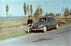 Magyarország,Balaton, Szántód, Szent István utca., 1960, Fortepan/Album001, színes, fiú, Tatra 600 Tatraplan, rendszám, Fortepan #92135