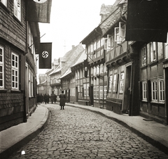 Németország, Goslar, Peterstrasse., 1939, Ebner, horogkereszt, Fortepan #92203