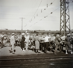 Hungary, Budapest XI., Kelenföldi pályaudvar., 1939, Ebner, hat, railway, scouting, train station, Budapest, Fortepan #92378